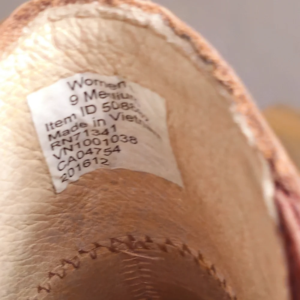 L.L.Bean Womens Boots - Picture 5 of 7